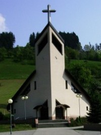 Filiálny kostol vo Hvozdnici